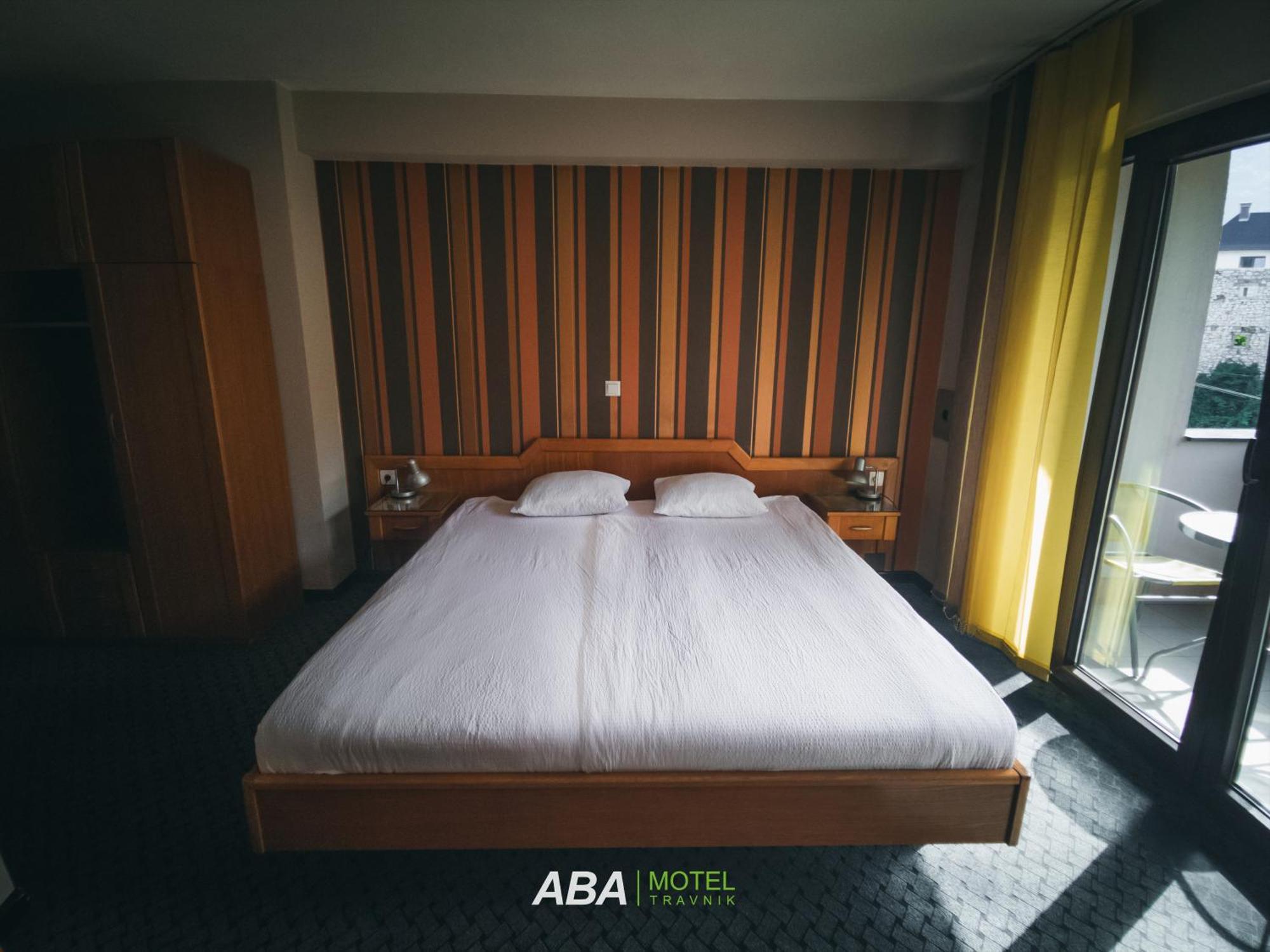 Garni Motel Aba Травник Екстериор снимка