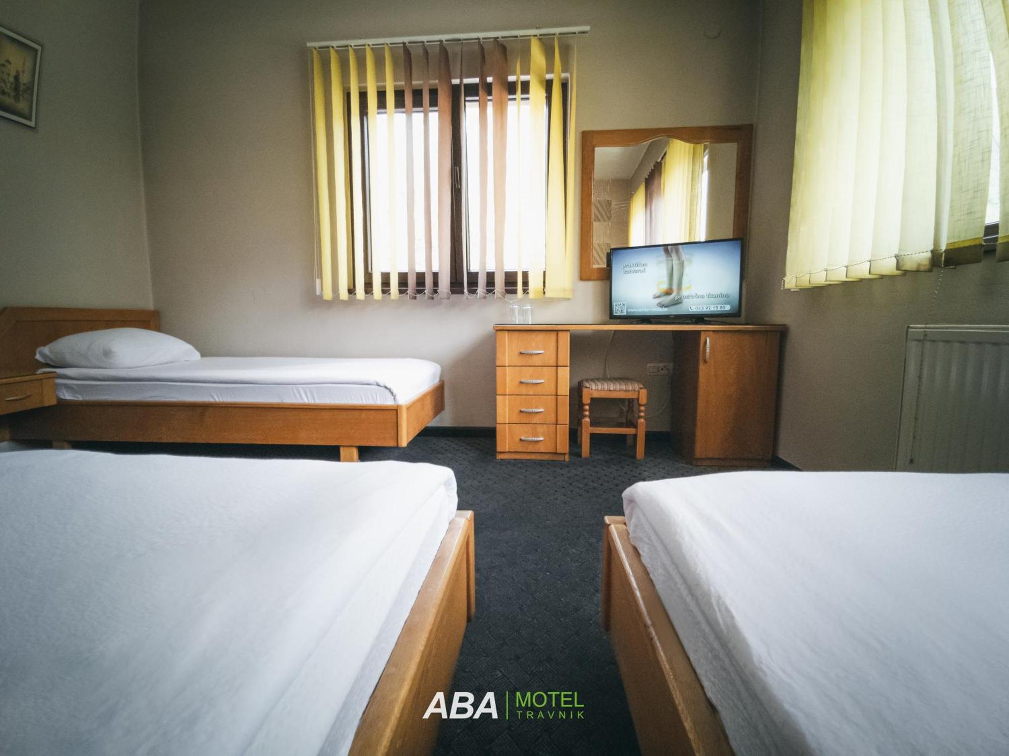 Garni Motel Aba Травник Екстериор снимка