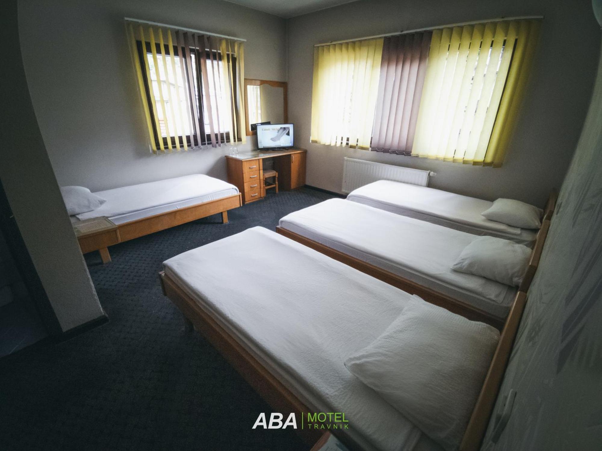 Garni Motel Aba Травник Екстериор снимка