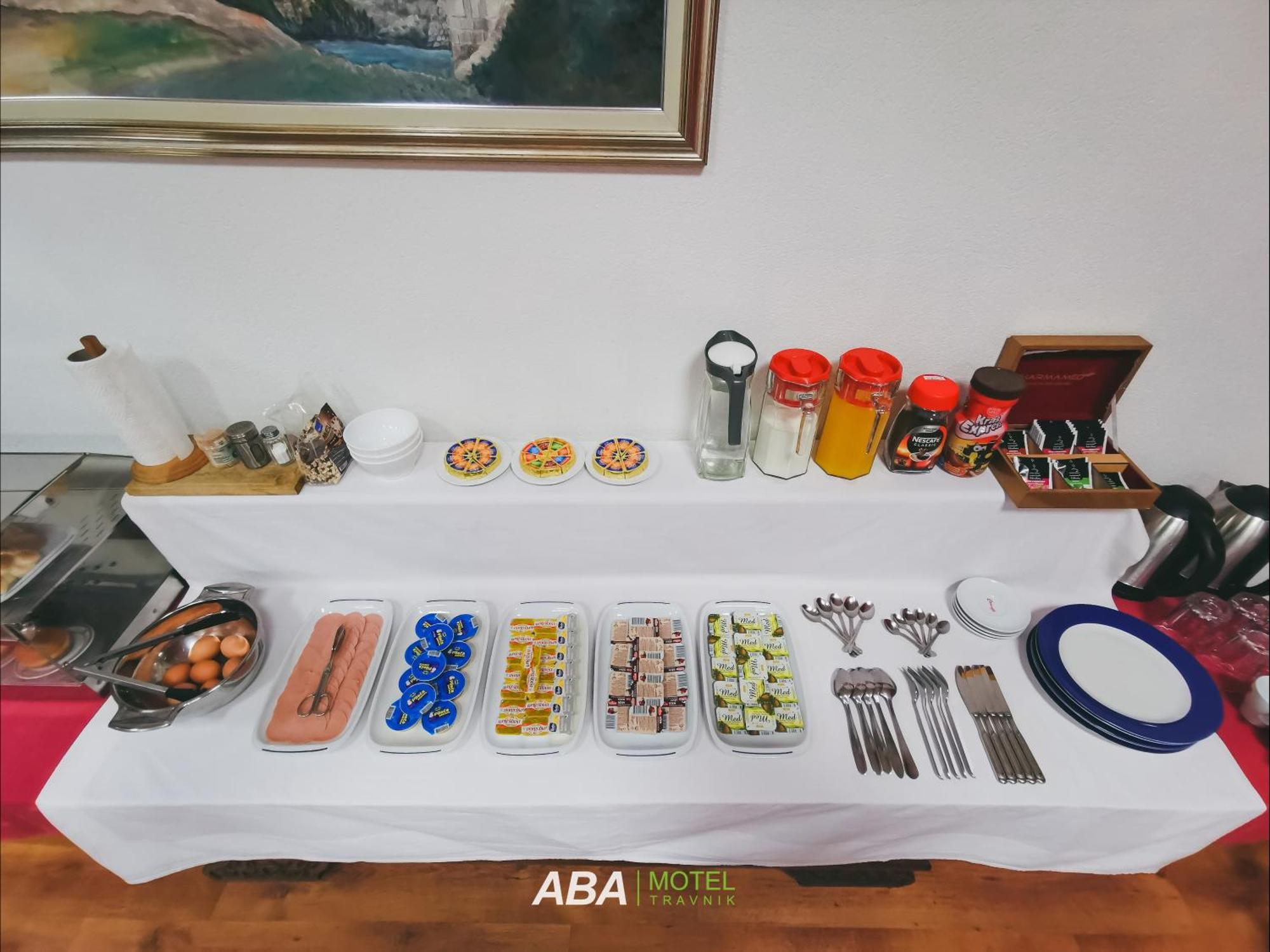 Garni Motel Aba Травник Екстериор снимка