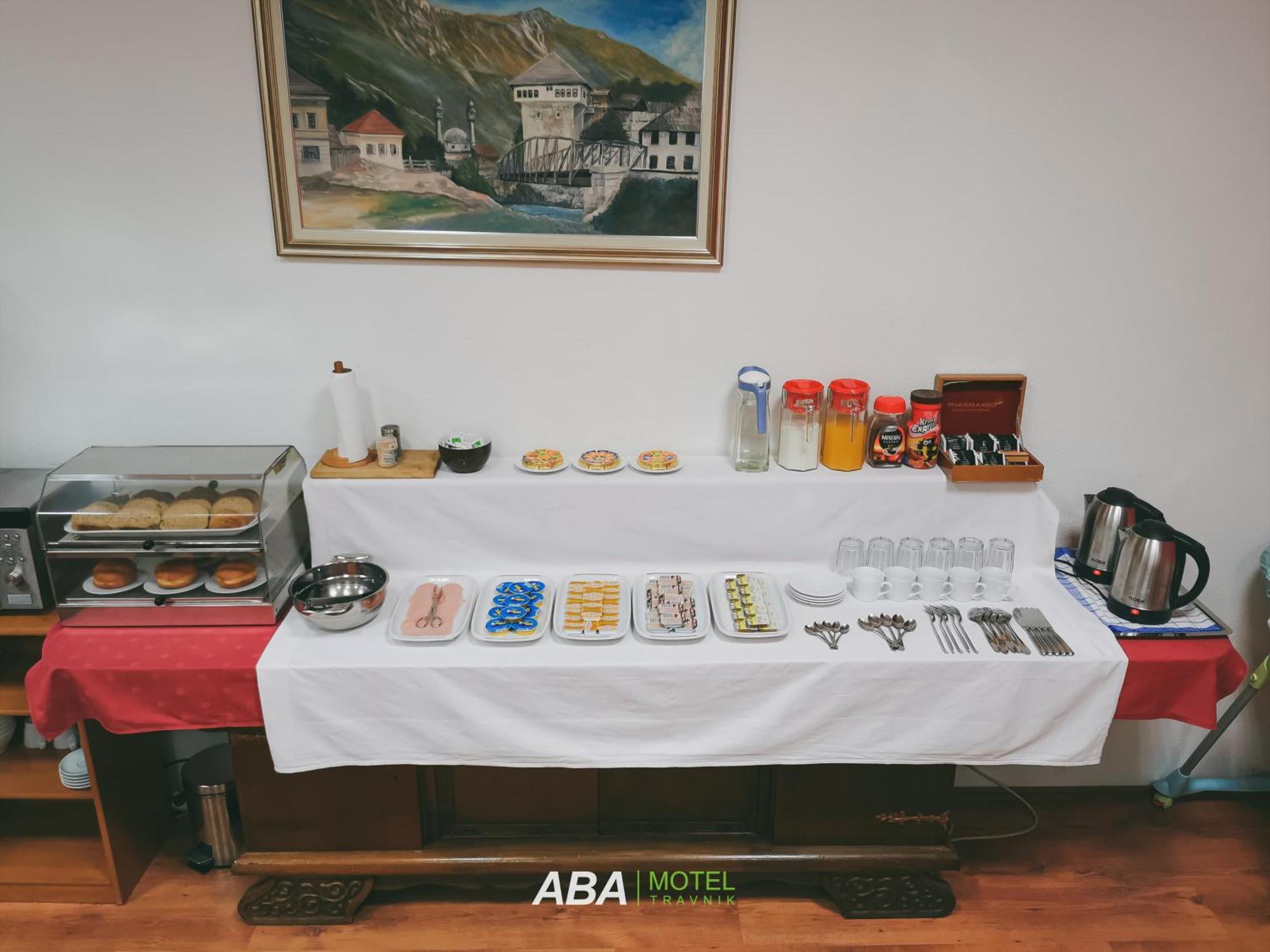 Garni Motel Aba Травник Екстериор снимка